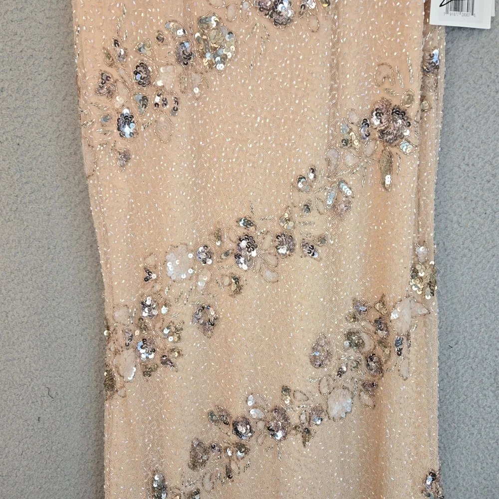Mac Duggal Maxi Gown Womens Sz 4 Nude Silver Embellished Sequins Beads Lined - Picture 4 of 16